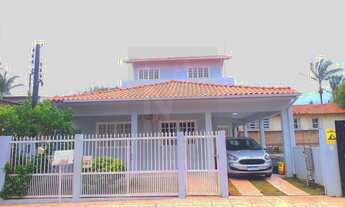 Imagem: Casa alto padrão no bairro Centro em Imbituba-SC