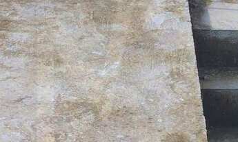 Imagem 3: Casa em construção com estrutura e vista panorâmica para a praia da Vila, Imbituba/SC