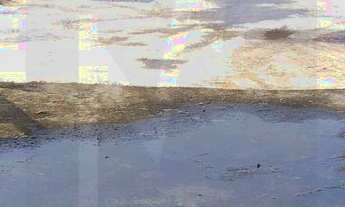 Imagem 2: Casa em construção com estrutura e vista panorâmica para a praia da Vila, Imbituba/SC