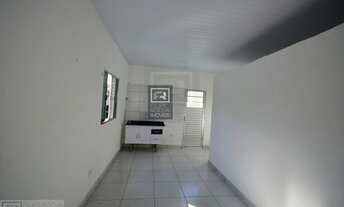 Imagem 2: Casa com 2 Quartos para Aluguel em Vila Santa Rita Itapevi Sobreposta