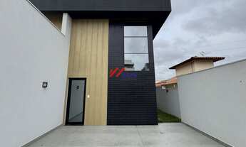 Imagem 2: Casa geminada com três quartos, suíte e três vagas de garagem no bairro Fernão Dias - Belo