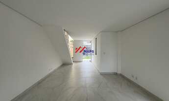 Imagem 6: Casa geminada com três quartos, suíte e duas vagas de garagem à venda no bairro Santa Bran