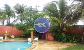 Imagem 5: Ampla casa com 5 suítes, piscina e deck com churrasqueira no Porto das Dunas!