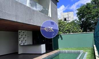 Imagem 2: Casa de alto padrão com 5 suítes no Eusébio com lazer completo