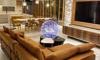 Imagem: Belíssima casa porteira fechada de alto