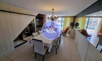 Imagem 3: Cobertura pé na areia no Porto das Dunas com 4 suítes