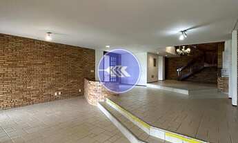 Imagem 3: Excelente casa no Porto das Dunas com 4 suítes