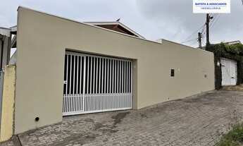 Imagem: Casa Jardim dos Oliveiras, Campinas/SP