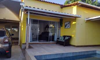 Imagem 2: Casa com Piscina e Loja Frontal – 3 Quartos (2 Suítes) – Bairro São Benedito