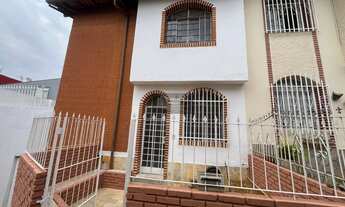 Imagem: Casa Geminada Coletiva 3 Quartos  Bairro