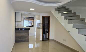 Imagem: Casa Duplex 2 Quartos com 2 Vagas Bairro