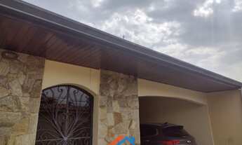 Imagem 7: Casa ampla com perfil Residencial ou Comercial