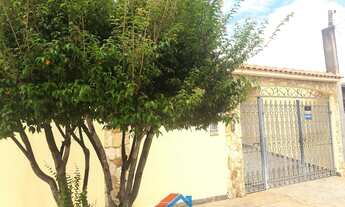 Imagem 3: Casa ampla com perfil Residencial ou Comercial