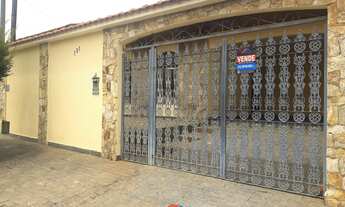 Imagem 2: Casa ampla com perfil Residencial ou Comercial