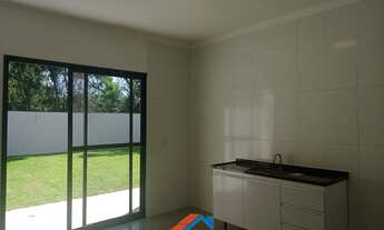 Imagem 4: Casa Padrão com excelente quintal