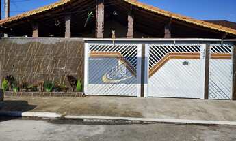 Imagem 2: Casa Padrão, 4 dormitórios na Rua Barão De Paranapiacaba