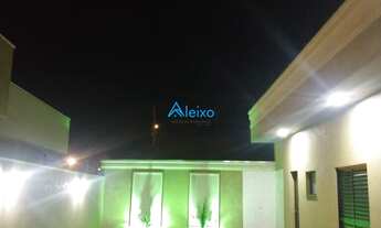 Imagem: Casa à venda no bairro Centro - Cedral/SP