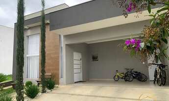 Imagem: Casa à venda no bairro Chácaras Reunidas