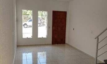 Imagem 2: Sobrado, 2 dormitórios, 2 suíte, 2 banheiro, 1 vaga na garagem, 82M² de Área Construída