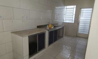 Imagem 7: Casa Comercial, 9 dormitórios, 6 banheiro, 1 vaga na garagem, 317M² de Área Construída, 31