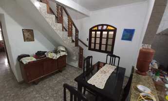 Imagem 4: ???? Sobrado Amplo e Moderno – Oportunidade Imperdível! 3 Quartos, 2 Suítes ????