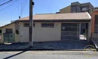 Imagem: Casa à venda no bairro Jardim Maria Eugênia