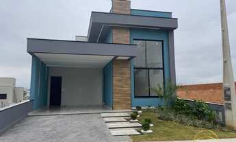 Imagem: Casa à venda no bairro Jardim Villagio