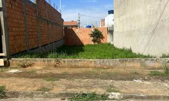 Imagem: Terreno à venda no bairro Residencial Jardim