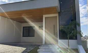 Imagem: Casa à venda no bairro Condominio Helena