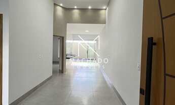 Imagem 5: Casa a venda: Antônio Barbosa (ao lado Alice Barbosa) perto da faculdade UFG