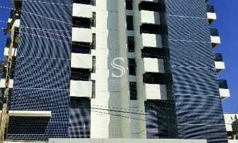 Imagem: Apartamento com armários com 3 suítes