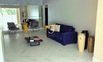 Imagem 4: Apartamento com armários com 3 suítes