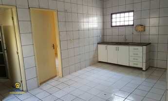 Imagem 7: Casa-Padrao-para-Venda-em-Centro-Teresina-PI, 3 dormitórios, 2 suíte, 3 banheiro, 2 vagas