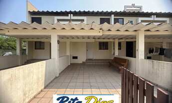 Imagem: Sobrado Geminado em Pontal do Sul, Pontal