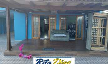 Imagem: Casa Madeira em Balneário Perequê, Matinhos/PR