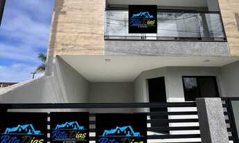 Imagem 2: Sobrado à venda no bairro Balneário Luciane - Pontal do Paraná/PR