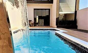 Imagem: Sobrado Alto Padrão a 2 Quadras do Mar!!!