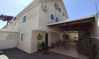 Imagem: Sobrado à venda no bairro Cajuru - Curitiba/PR