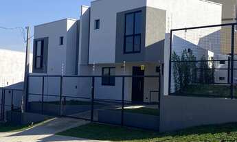 Imagem 2: Sobrado à venda no bairro Iguaçu - Araucária/PR