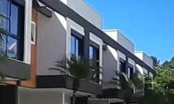 Imagem 2: Sobrado, 3 dormitórios na Rua Bley Zorning