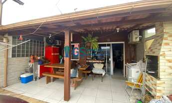 Imagem: Casa com terreno privativo a poucos metros