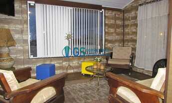 Imagem 5: Ampla casa com 5 quartos, sendo 2 suítes e área de lazer com hidromassagem localizada a 30