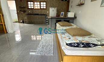 Imagem 4: Casa com 2 Kitnets, Piscina e Ampla Área Externa Á Venda na Enseada da Pinheira