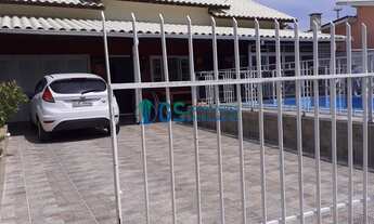 Imagem 1: Ampla casa de 198m² de área privativa com 03 quartos, sendo 01 suíte com piscina e garagem