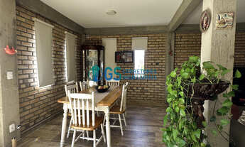 Imagem 7: Casa Duplex com 3 quartos, sendo 1 suíte em amplo terreno de esquina a 400m da Praia do Ma