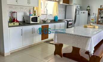 Imagem 5: Casa-sobrado de 380m² proximo ao mar na Praia do Sonho/SC, com apartamentos com quartos, s