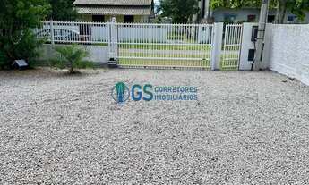 Imagem 5: Casa de madeira com 3 quartos, mobiliada e com piscina à venda na Praia da Pinheira! Aceit