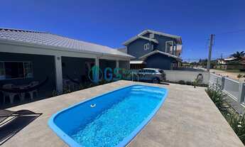 Imagem 5: Casa á venda com 03 dormitórios, piscina, à poucos passos da Praia da Pinheira