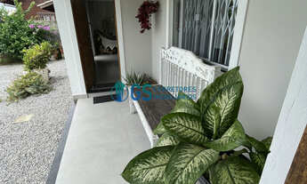 Imagem 5: Casa com três quartos na Pinheira