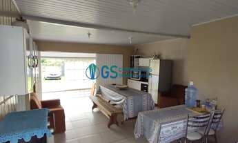 Imagem 5: Casa com 4 Dormitórios e Varanda na Praia da Pinheira